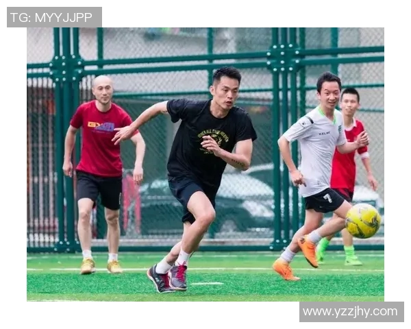 林丹与足球明星同框合影展现运动精神与友谊的精彩瞬间