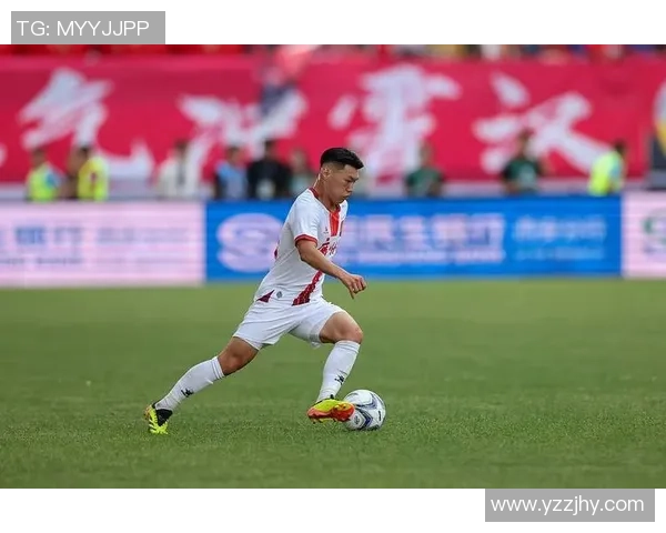 赛后分析广州足球队与武汉足球队的战术意识与表现对比