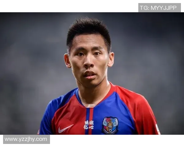 陈伟专访：从青涩少年到网球明星的奋斗与成长之路